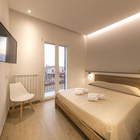 Coresi Rooms Чефалу Экстерьер фото
