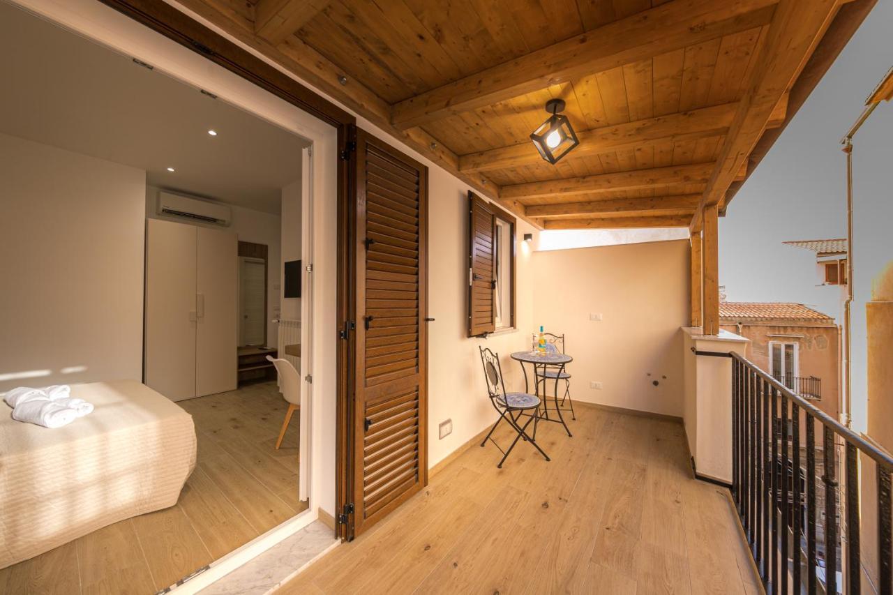 Coresi Rooms Чефалу Экстерьер фото
